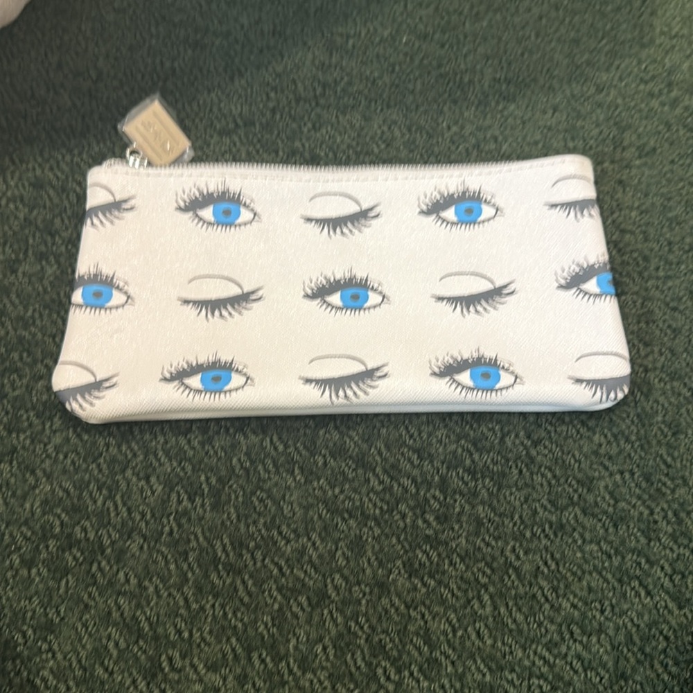 Rodan and Fields NWT Lash Boost bag